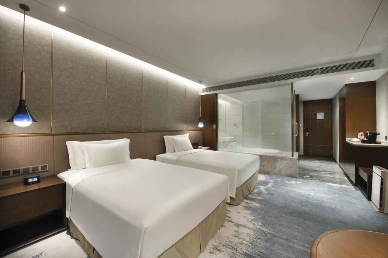 Grand Barony Qingdao Airport Hotel Kültér fotó