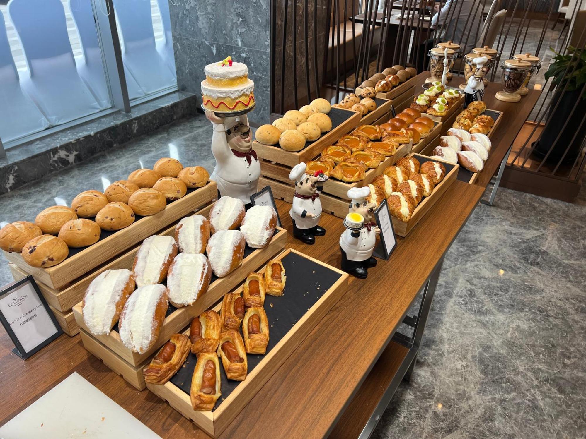 Grand Barony Qingdao Airport Hotel Kültér fotó